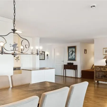 Family Friends, 3 Bedroom With Terrace 度假居 Beitostolen